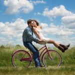 4 Mitos y Realidades del Amor a Distancia que Debes Considerar Antes de Empezar una Relación así