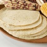Descubre los beneficios para la salud de las tortillas de maíz, que realmente no engordan.