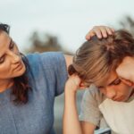 Madre enamorada de su hijo: Navegando relaciones complejas
