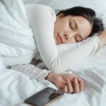 Estar dormido no es lo mismo que estar durmiendo: Reflexiones lingüísticas